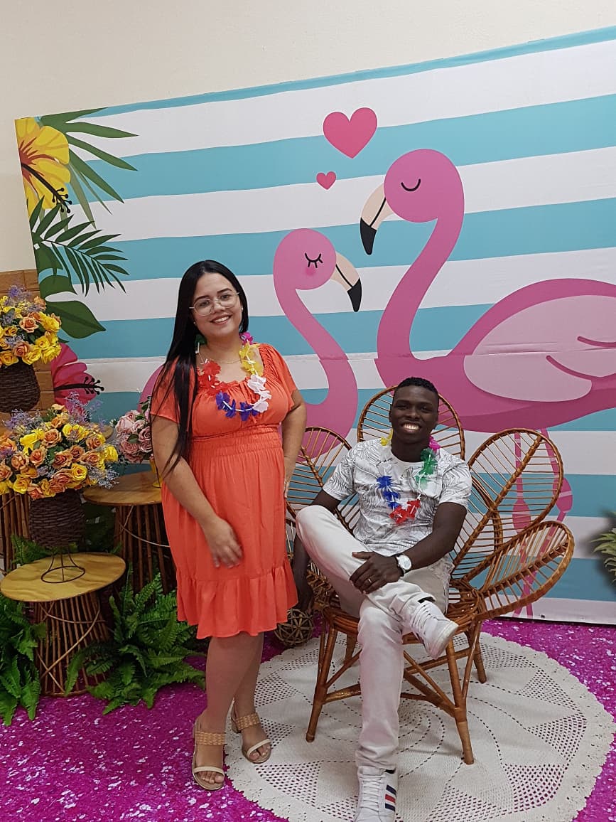 Cores e sorrisos